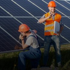 Cómo instalar paneles solares para lograr facturas de la luz baratas: Guía completa