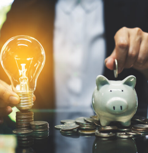 Reduce tu consumo energético y ahorra en tus facturas de luz y gas. Paga solo lo justo por tu energía hoy mismo